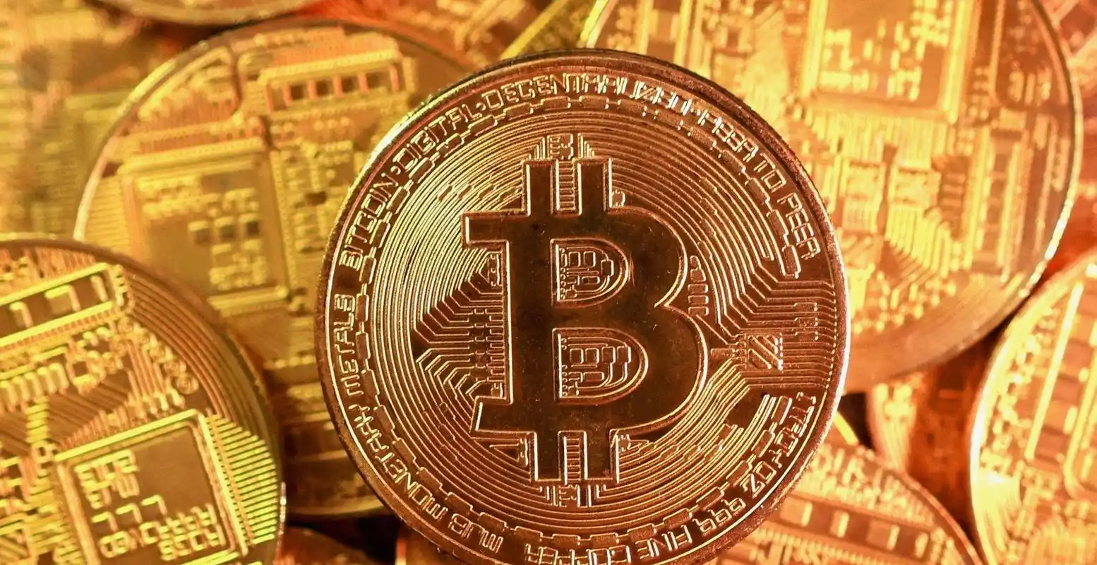 2026年新手入场必看：币安、欧易、Bybit，我的第一笔交易该选谁？